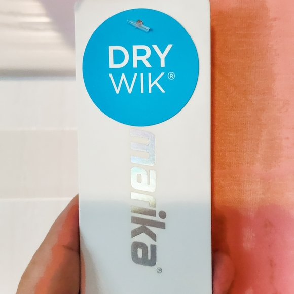 Marika Pink Short Sleeve Tee for Yoga Scoop Neck Top - Picture 5 of 6